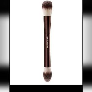 Hourglass makeup brush